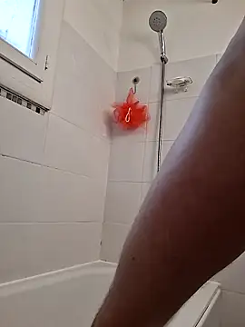 Snapshot of maks3588 chatting on April 2026 08:23:01 AM maks3588 online show from April 2026 08:23:01 AM