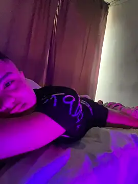 andresmahecha777 online show from April 2026 10:43:02 PM