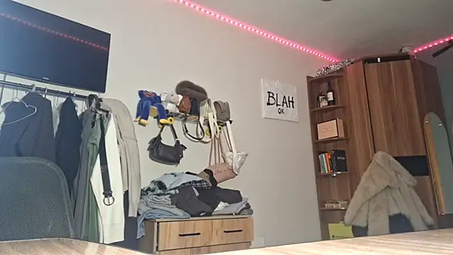 ChongTreece online show from February 2026 06:13:01 AM