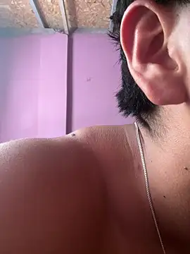 Snapshot of serranoandre chatting on July 2026 06:11:01 PM serranoandre online show from July 2026 06:11:01 PM