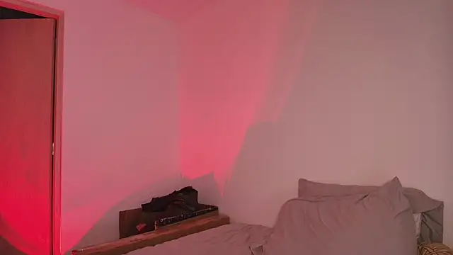 slowburnmystic online show from July 2026 03:33:02 AM