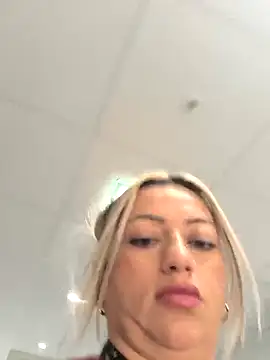 NinaRicci1518 online show from March 2026 09:31:01 PM