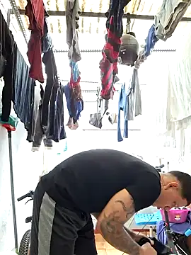 Snapshot of Zarc_Jhonson chatting on January 2025 03:43:01 PM Zarc Jhonson online show from January 2025 03:43:01 PM