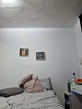 Snapshot of Zarc_Jhonson chatting on January 2025 05:35:01 PM Zarc Jhonson online show from January 2025 05:35:01 PM