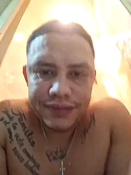 Snapshot of Zarc_Jhonson chatting on October 2025 04:52:01 PM Zarc Jhonson online show from October 2025 04:52:01 PM