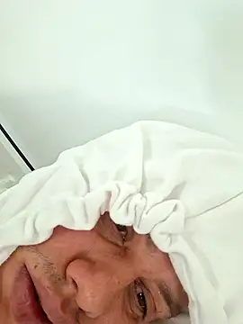 Snapshot of Zarc_Jhonson chatting on December 2025 01:38:02 PM Zarc Jhonson online show from December 2025 01:38:02 PM