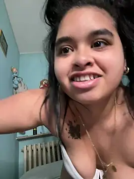 Snapshot of Aloyenita chatting on March 2026 11:27:01 AM Aloyenita online show from March 2026 11:27:01 AM