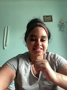Snapshot of Aloyenita chatting on May 2026 10:22:02 AM Aloyenita online show from May 2026 10:22:02 AM