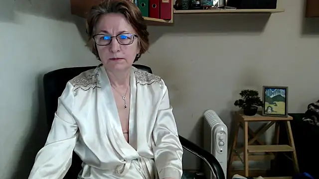 katemodel online show from April 2026 06:58:02 AM