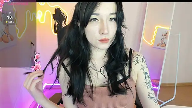 AliceeinWonderlanddd online show from March 2026 02:59:01 AM