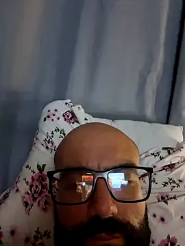 Snapshot of Robsonitj90 chatting on May 2026 10:43:01 AM Robsonitj90 online show from May 2026 10:43:01 AM