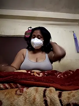 Curvy Trisha online show from February 2026 11:42:02 AM