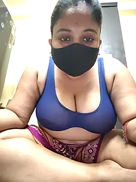 Snapshot of Curvy_Trisha chatting on March 2026 07:28:01 PM Curvy Trisha online show from March 2026 07:28:01 PM