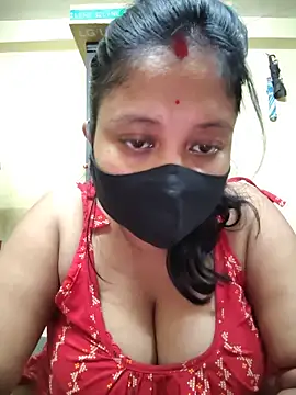 Curvy Trisha online show from June 2026 04:44:01 PM