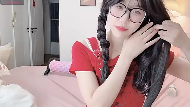 Snapshot of Luminous4173 chatting on May 2026 08:52:02 AM Luminous4173 online show from May 2026 08:52:02 AM