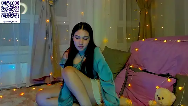 Anna Elfii online show from January 2026 07:11:01 PM