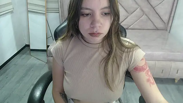 Snapshot of Eco_deluna_v chatting on March 2026 01:06:01 PM Eco deluna v online show from March 2026 01:06:01 PM