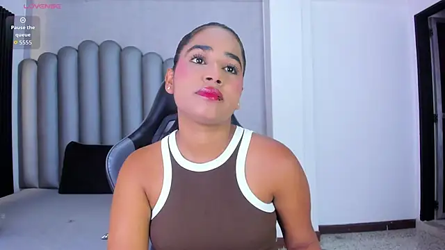 Snapshot of Shirleytaylor- chatting on May 2026 11:37:02 AM Shirleytaylor- online show from May 2026 11:37:02 AM