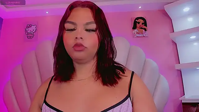 Maia Hotts online show from February 2026 12:09:02 PM