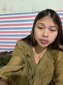 Snapshot of Emxinhka1 chatting on April 2026 01:50:01 AM Emxinhka1 online show from April 2026 01:50:01 AM