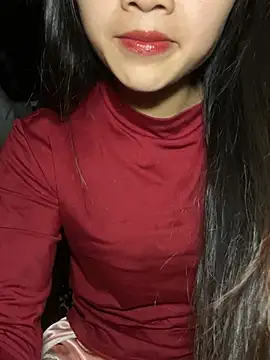 uyensexy online show from February 2026 02:27:02 PM