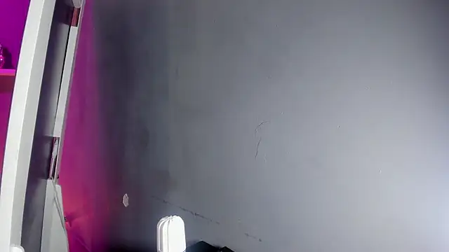 nina swaan online show from February 2026 10:49:02 AM