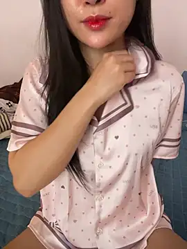 hotgirl-sexy online show from July 2026 06:19:02 AM