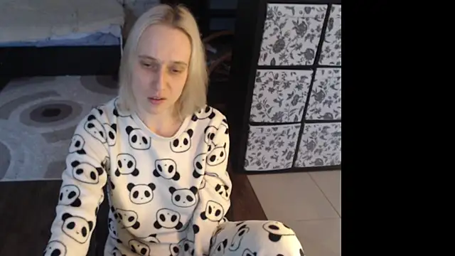 Snapshot of Your_guilty_pleasure1 chatting on February 2026 12:42:02 PM Your guilty pleasure1 online show from February 2026 12:42:02 PM