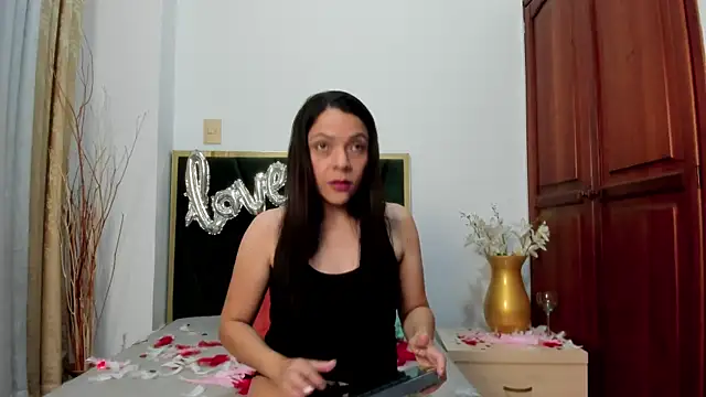 AnnaBroooks online show from February 2026 02:03:02 PM