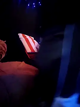 Snapshot of Paradice7 chatting on March 2026 06:13:01 AM Paradice7 online show from March 2026 06:13:01 AM