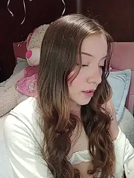 MimiSoftie online show from April 2026 09:13:01 PM