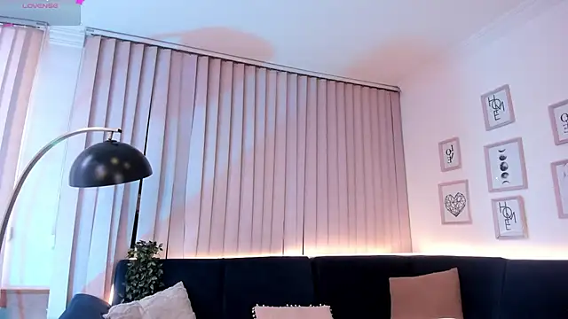 agata volkov online show from March 2026 08:26:02 PM