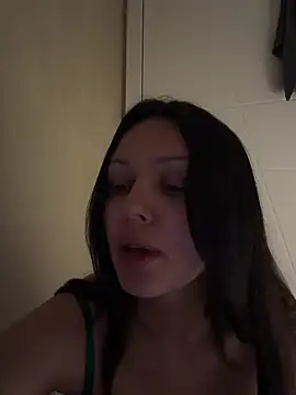 Snapshot of lorry6 chatting on April 2026 11:35:02 PM lorry6 online show from April 2026 11:35:02 PM