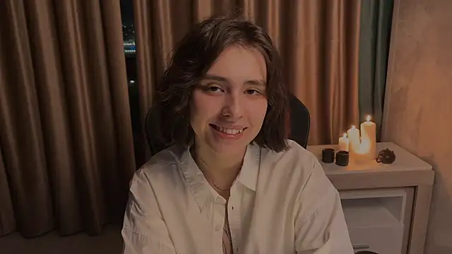 fullofluv online show from April 2026 02:58:01 PM