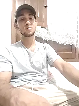 UmamiPorcus online show from February 2026 07:36:01 PM