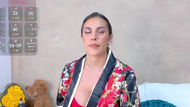 AndiVasquez online show from April 2026 04:09:02 AM