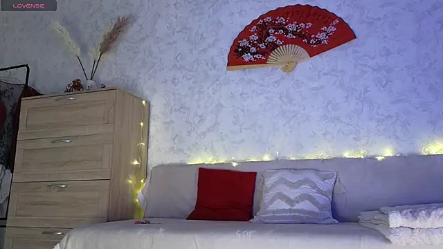 saya li11 online show from February 2026 04:35:01 PM