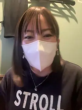 Snapshot of Mitsuco_surflady chatting on April 2026 04:38:02 PM Mitsuco surflady online show from April 2026 04:38:02 PM