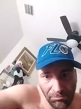 Coocudiejuicy online show from February 2026 12:23:02 PM