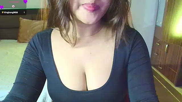 Yara-143 online show from March 2026 02:56:01 PM