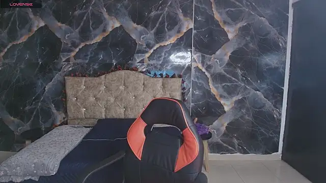 gaby staaar online show from February 2026 03:01:01 PM