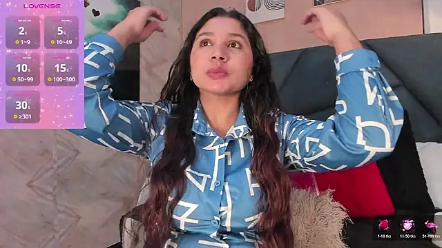 Snapshot of Victoria_Rosee chatting on March 2026 01:00:02 PM Victoria Rosee online show from March 2026 01:00:02 PM