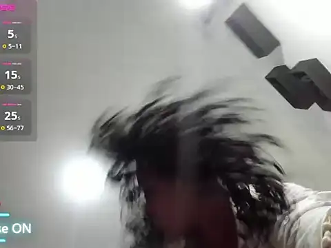 Snapshot of samylovea chatting on March 2026 08:36:01 PM samylovea online show from March 2026 08:36:01 PM