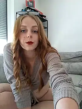 Snapshot of Larifari0406 chatting on May 2026 12:54:01 PM Larifari0406 online show from May 2026 12:54:01 PM