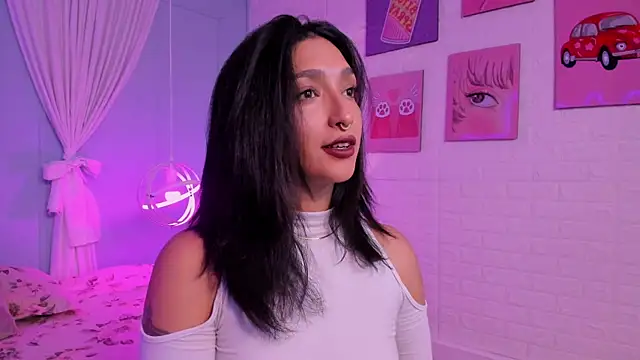 Snapshot of Cleo_Foxx chatting on June 2026 12:04:01 PM Cleo Foxx online show from June 2026 12:04:01 PM