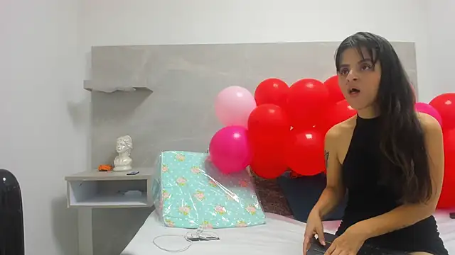 luz-miiaa online show from March 2026 11:38:02 AM