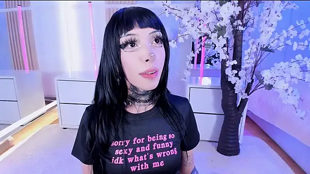 SalemBlackrose online show from April 2026 05:18:02 AM