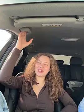 Snapshot of AsynaYuuki chatting on March 2026 12:16:01 PM AsynaYuuki online show from March 2026 12:16:01 PM