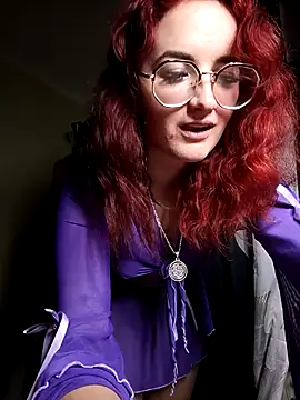 Persefoha online show from April 2026 10:21:02 PM