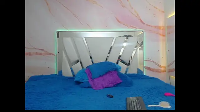 MayteLove online show from February 2026 06:36:02 AM